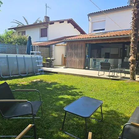 Famille - Piscine - Centre - Jardin Willa